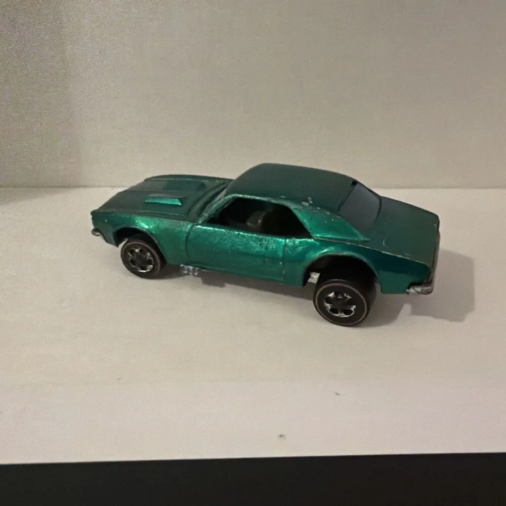 Redline Hot Wheels Custom Camaro  Green US Base Great Condition